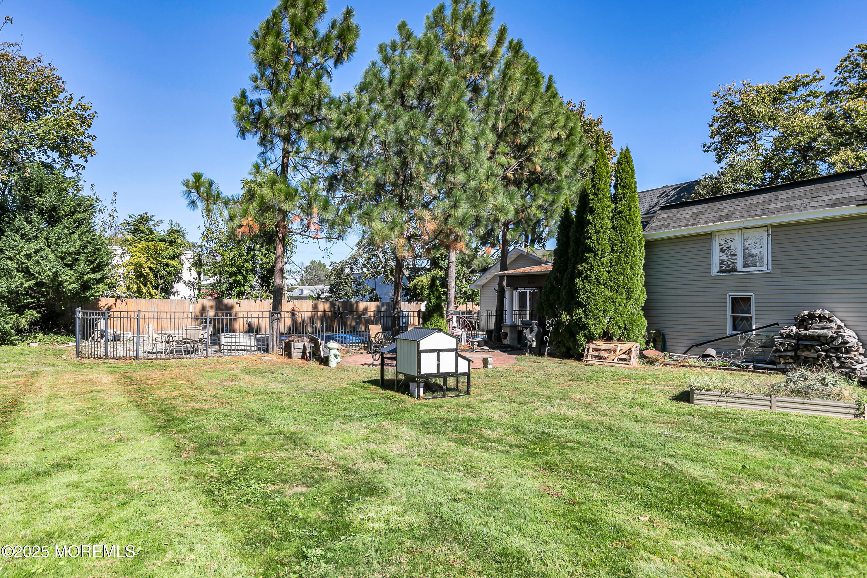 West Long Branch, New Jersey, 07764, United States, 5 Bedrooms Bedrooms, ,2 BathroomsBathrooms,Residential,For Sale,1982054