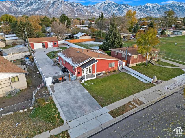 Murray, Utah, 84107, United States, 5 Bedrooms Bedrooms, ,3 BathroomsBathrooms,Residential,For Sale,1943012