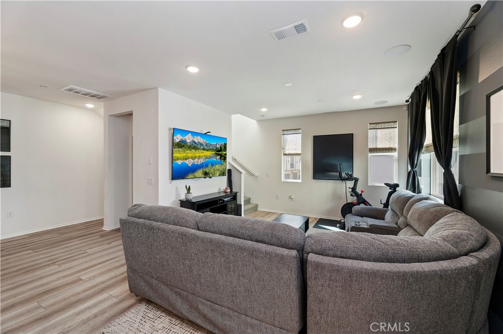 San Diego, California, 92154, United States, 2 Bedrooms Bedrooms, ,3 BathroomsBathrooms,Residential,For Sale,2025842