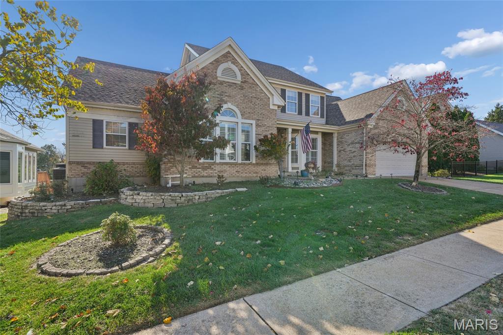 Ballwin, Missouri, 63021, United States, 4 Bedrooms Bedrooms, ,3 BathroomsBathrooms,Residential,For Sale,1989347