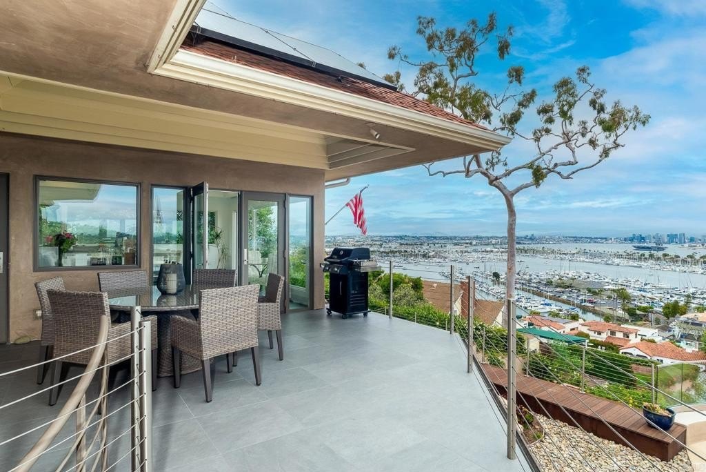 San Diego, California, 92106, United States, 4 Bedrooms Bedrooms, ,7 BathroomsBathrooms,Residential,For Sale,1988127