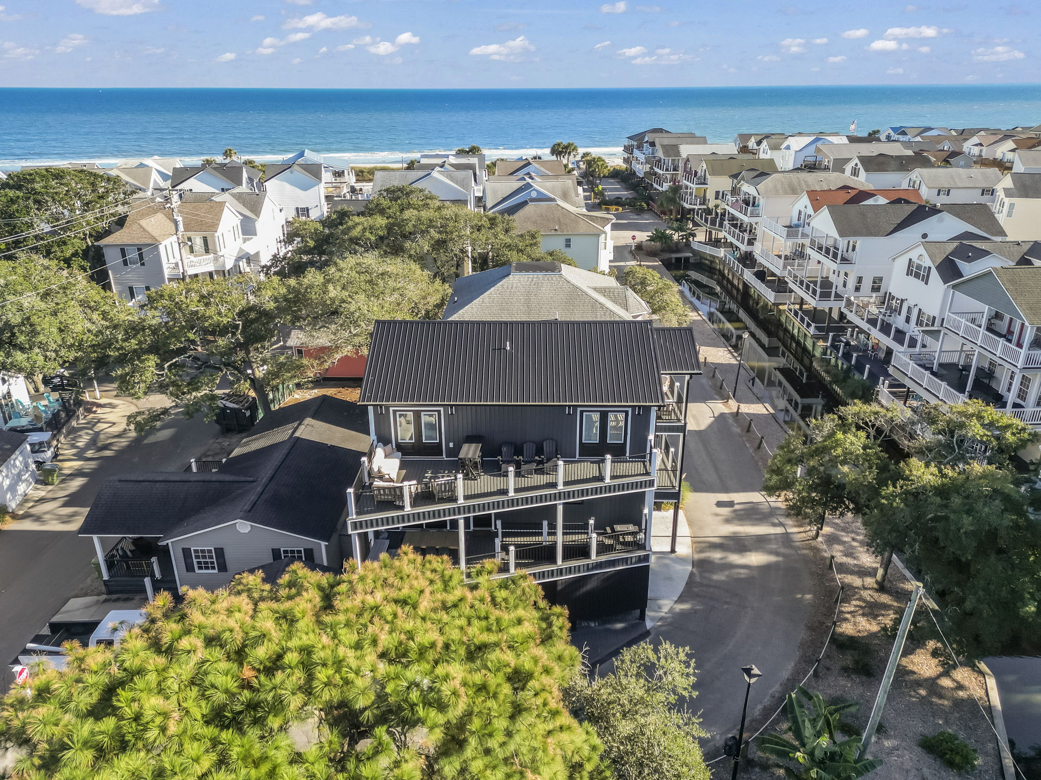 Myrtle Beach, South Carolina, 29575, United States, 5 Bedrooms Bedrooms, ,5 BathroomsBathrooms,Residential,For Sale,1988606