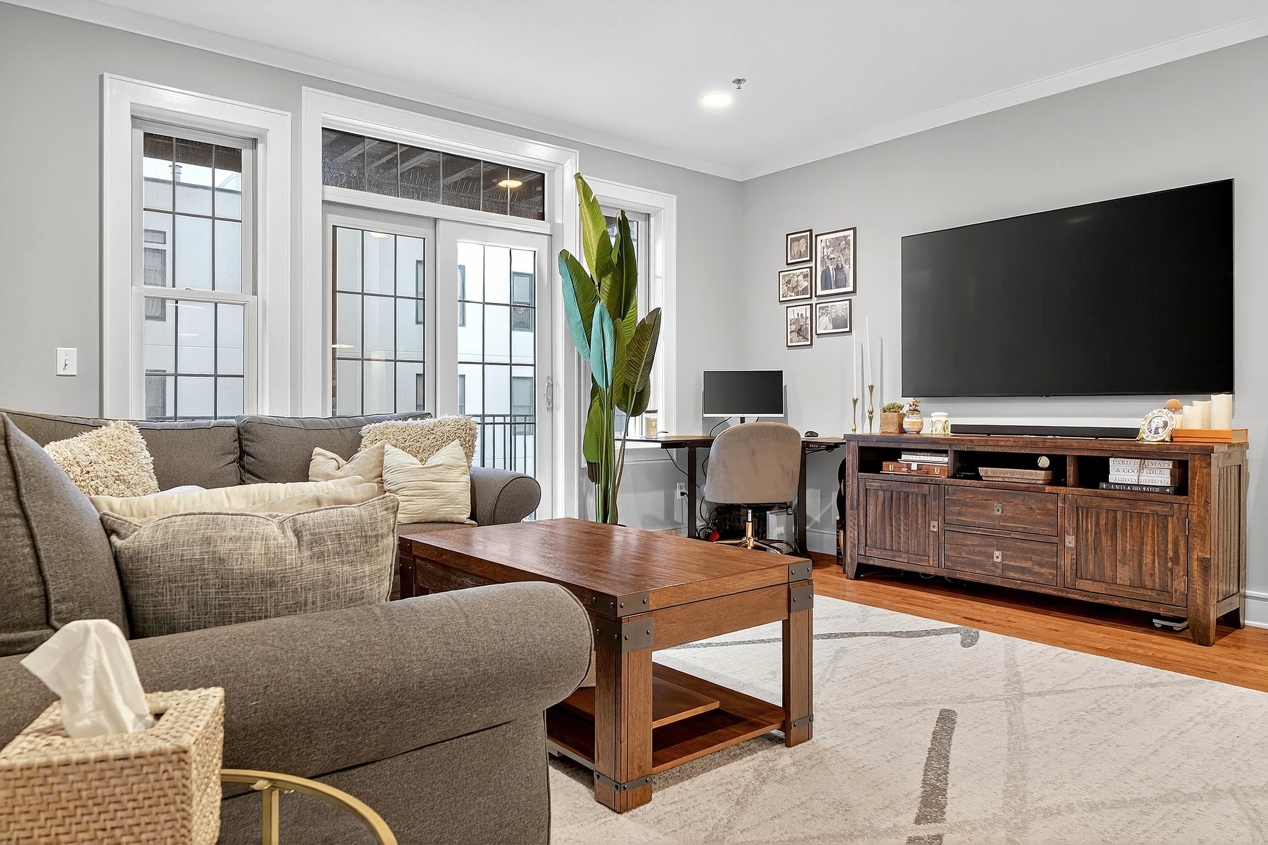 Hoboken, New Jersey, 07030, United States, 1 Bedroom Bedrooms, ,1 BathroomBathrooms,Residential,For Sale,2000534