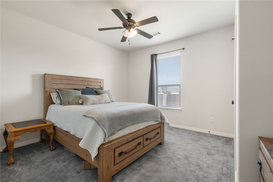 Pea Ridge, Arkansas, 72751, United States, 4 Bedrooms Bedrooms, ,3 BathroomsBathrooms,Residential,For Sale,1995681