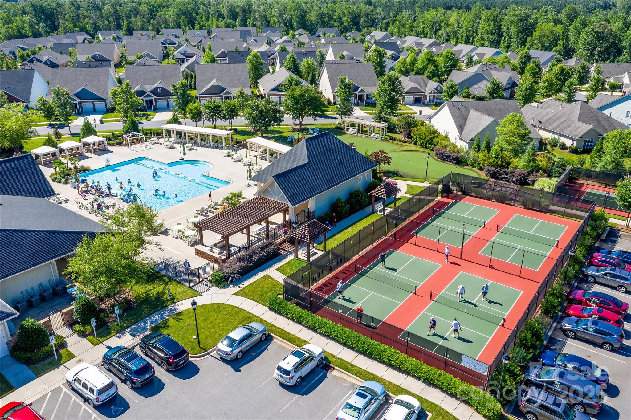 Cornelius, North Carolina, 28031, United States, 3 Bedrooms Bedrooms, ,2 BathroomsBathrooms,Residential,For Sale,1955673