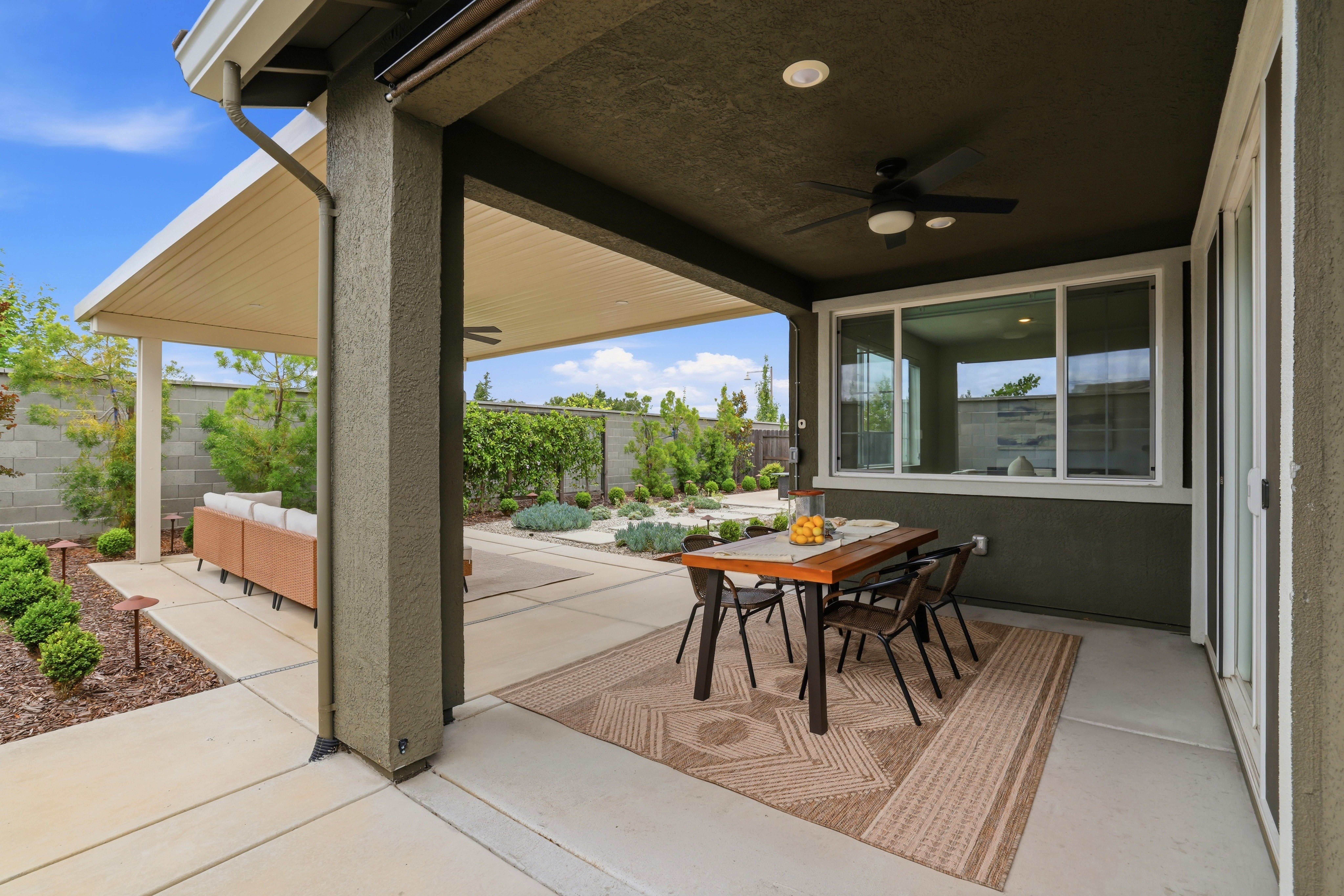  979 Carson River Drive, Lincoln, CA 95648 - 物件實景