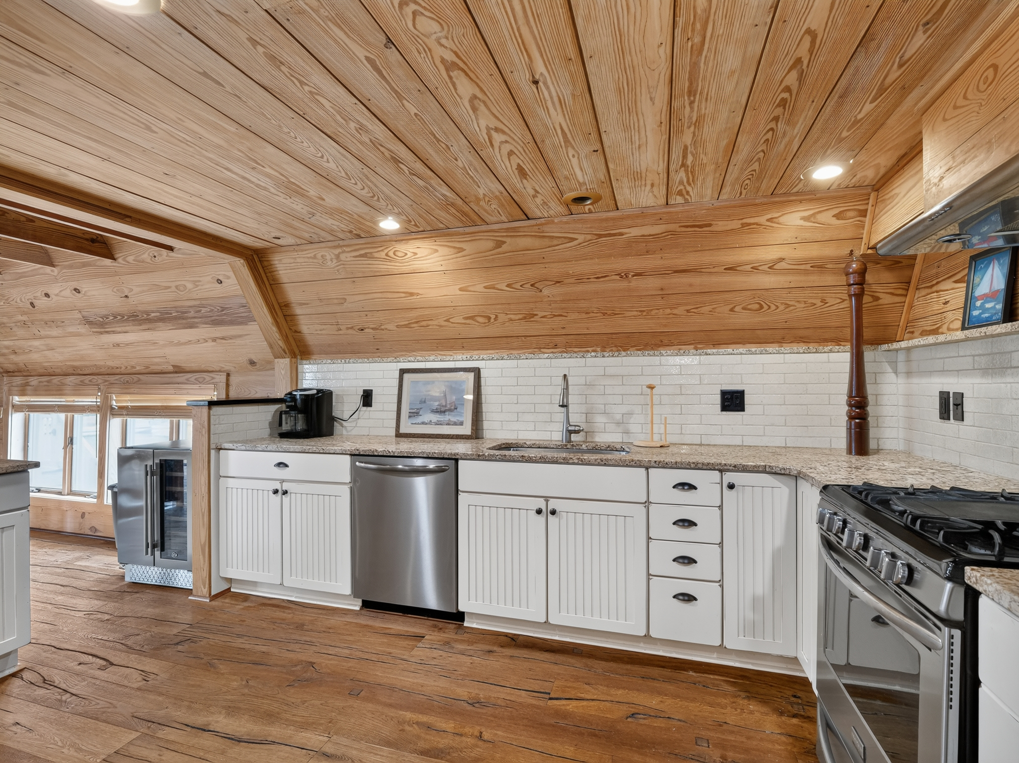  Multiple Residences on a 2.7 Acre Peninsula off Lake Wawasee - 物件實景