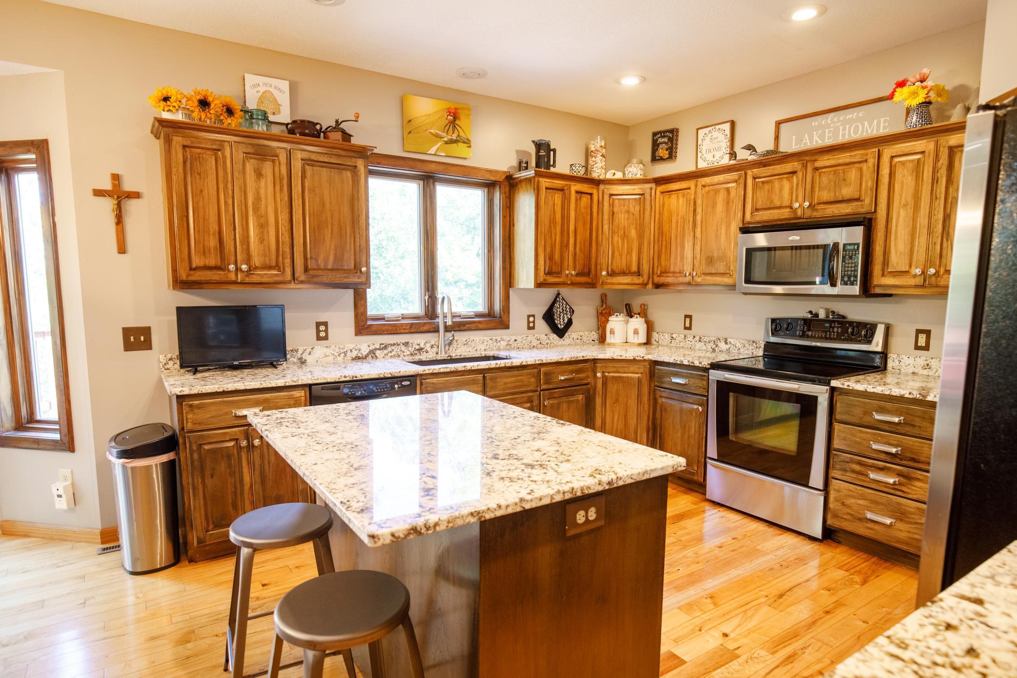 Breezy Point, Minnesota, 56472, United States, 5 Bedrooms Bedrooms, ,3 BathroomsBathrooms,Residential,For Sale,1906827