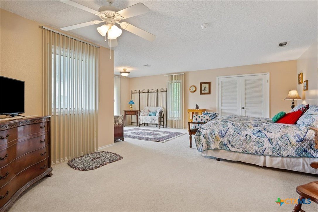 Salado, Texas, 76571, United States, 3 Bedrooms Bedrooms, ,3 BathroomsBathrooms,Residential,For Sale,1976351