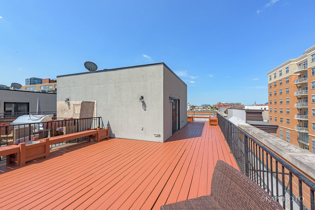 100 South Sangamon Street, 4N, Chicago, Illinois, 60607, United States, 3 Bedrooms Bedrooms, ,2 BathroomsBathrooms,Residential,For Sale,100 South Sangamon Street , 4N,1010516
