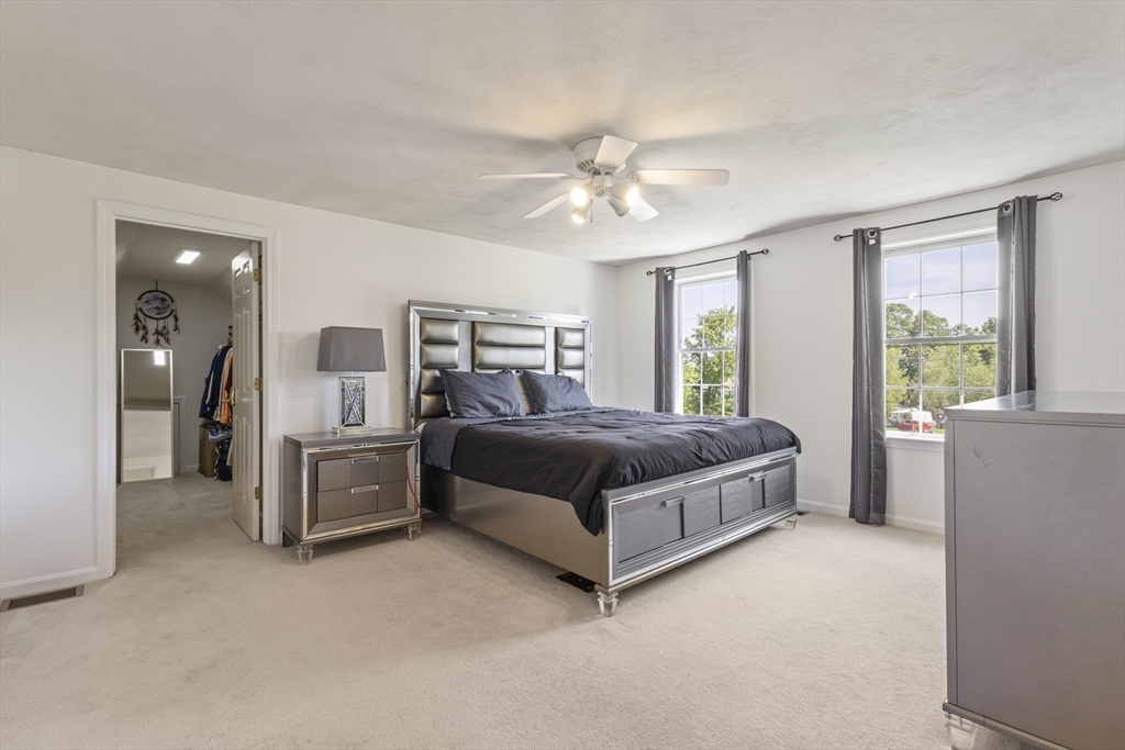 Bellingham, Massachusetts, 02019, United States, 3 Bedrooms Bedrooms, ,3 BathroomsBathrooms,Residential,For Sale,1938371