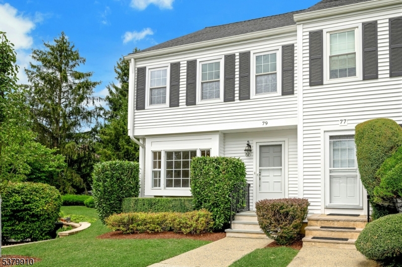 Mendham Boro, New Jersey, 07945, United States, 2 Bedrooms Bedrooms, ,3 BathroomsBathrooms,Residential,For Sale,1926186