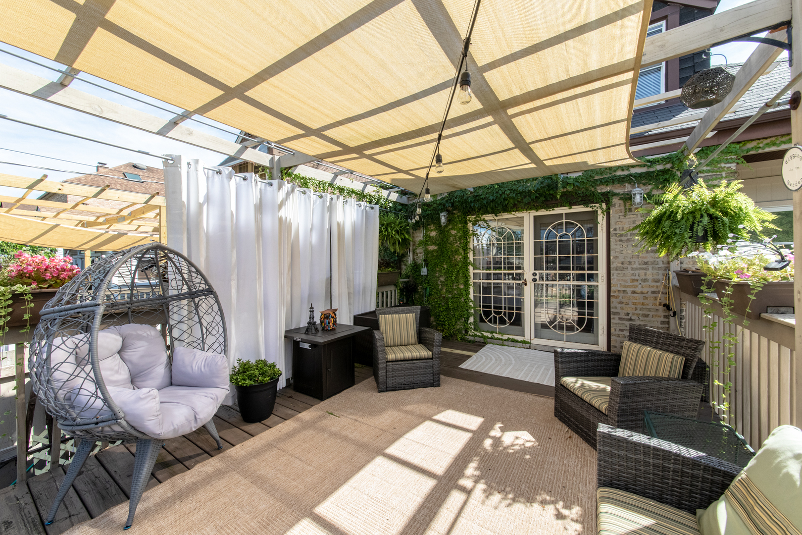 Chicago, Illinois, 60707, United States, 4 Bedrooms Bedrooms, ,2 BathroomsBathrooms,Residential,For Sale,1939861