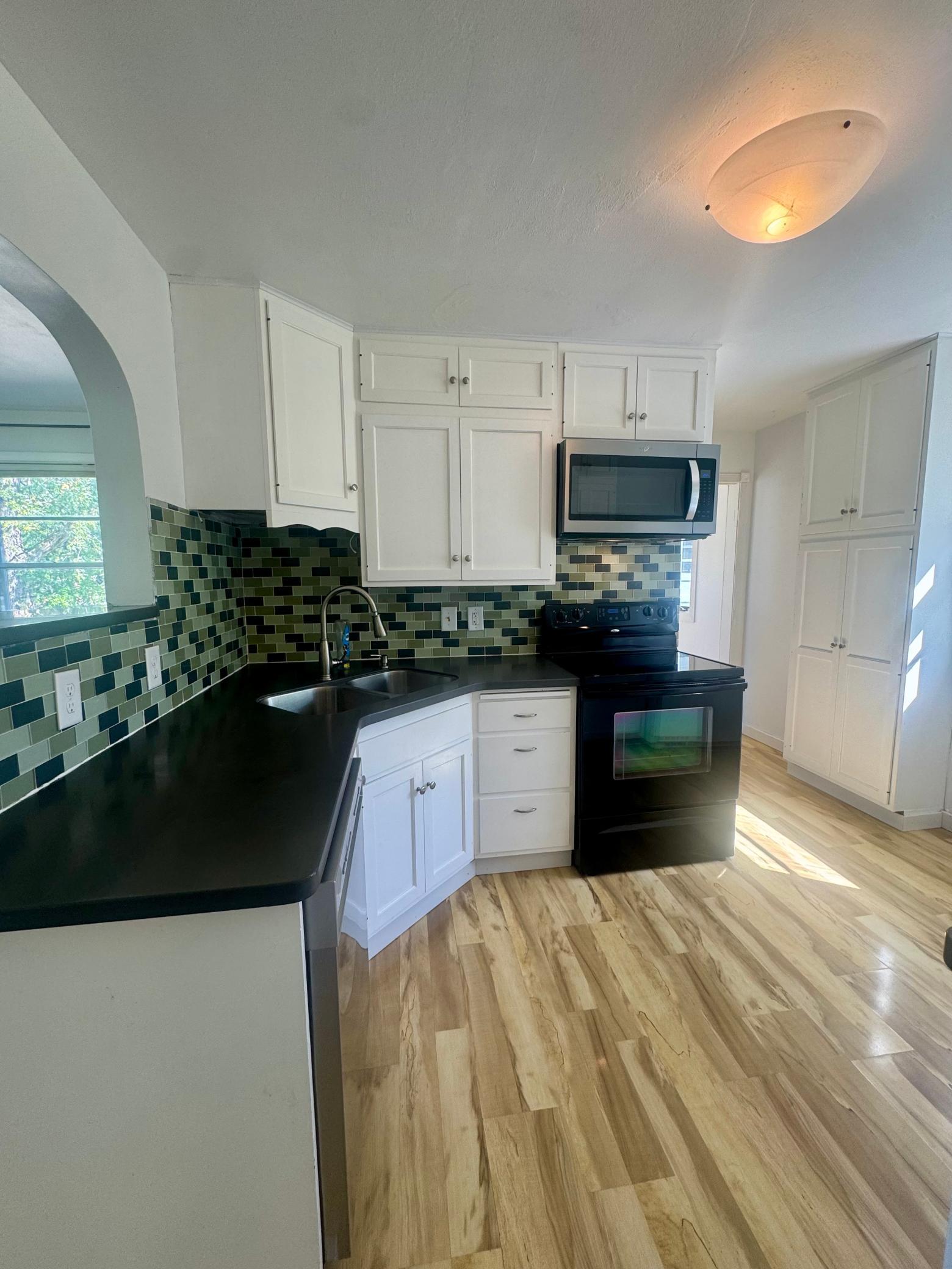 24th St, Bemidji, MN 56601 #1