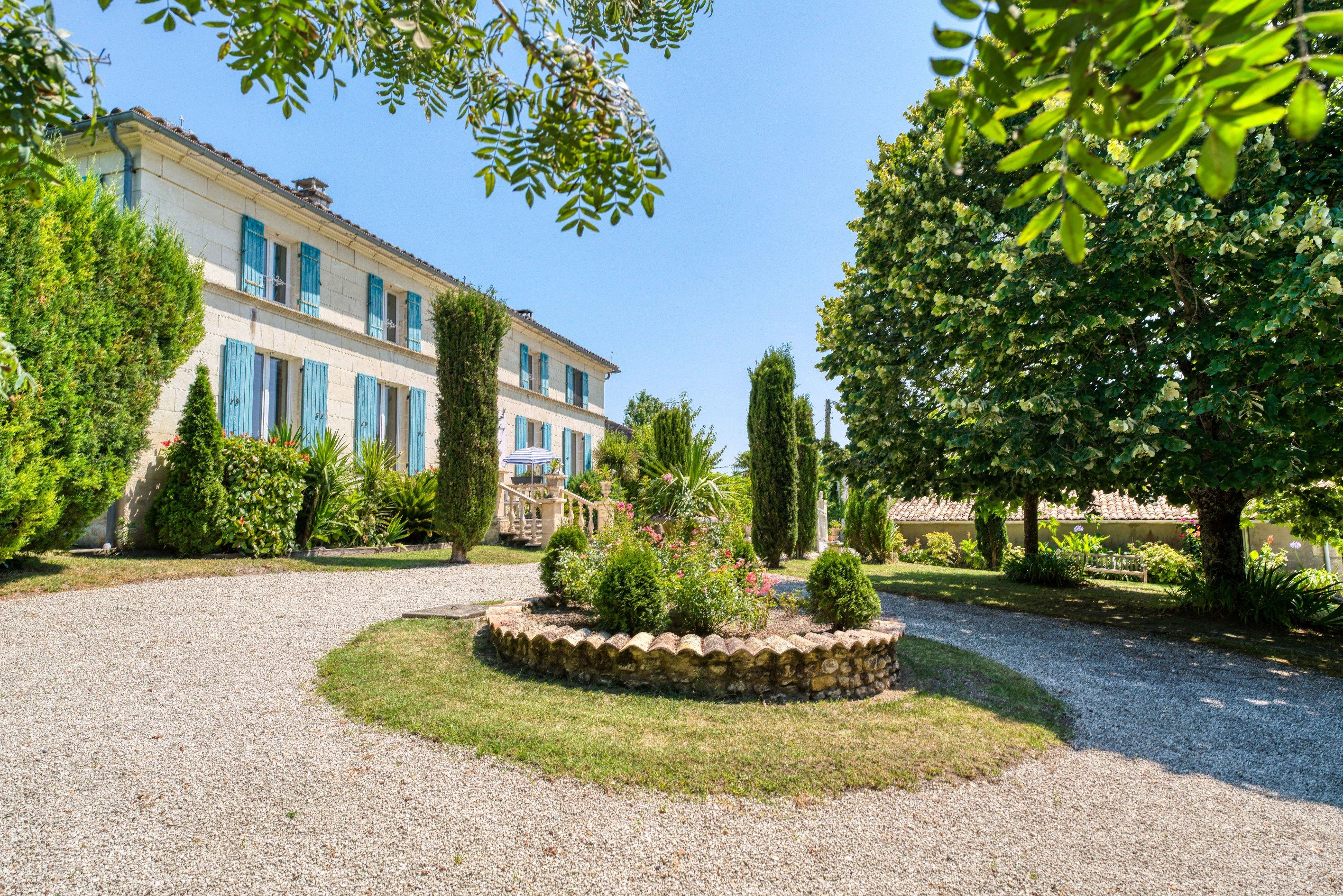  BEAUTIFUL ESTATE WITH TWO COTTAGES AND SWIMMING POOL ESTUARY PLACE - 物件實景