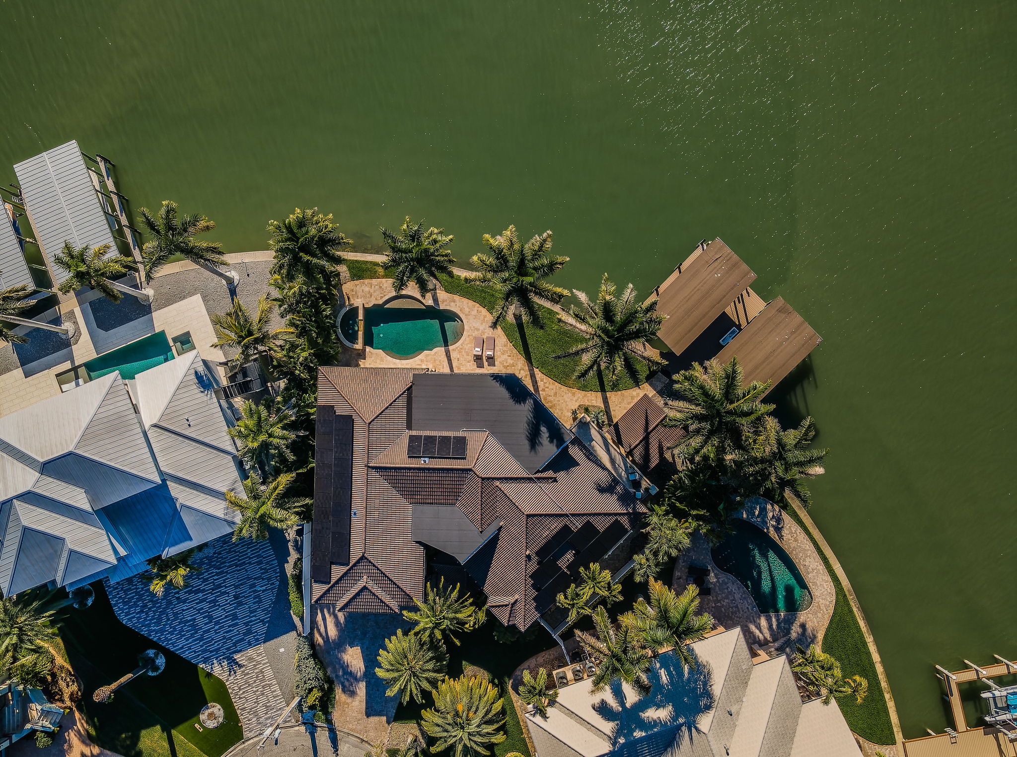 St Petersburg, Florida, 33707, United States, 5 Bedrooms Bedrooms, ,5 BathroomsBathrooms,Residential,For Sale,2007772