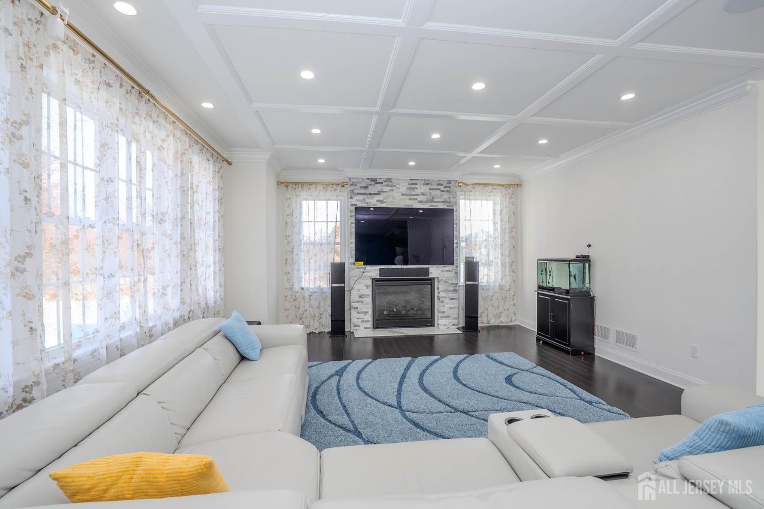 Monroe, New Jersey, 08831, United States, 5 Bedrooms Bedrooms, ,4 BathroomsBathrooms,Residential,For Sale,1987406