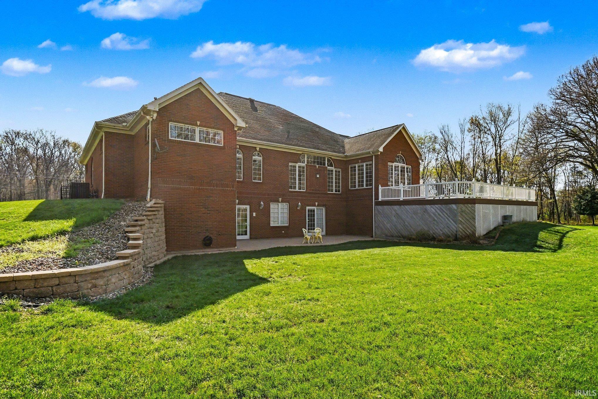 Osceola, Indiana, 46561, United States, 3 Bedrooms Bedrooms, ,3 BathroomsBathrooms,Residential,For Sale,2038856