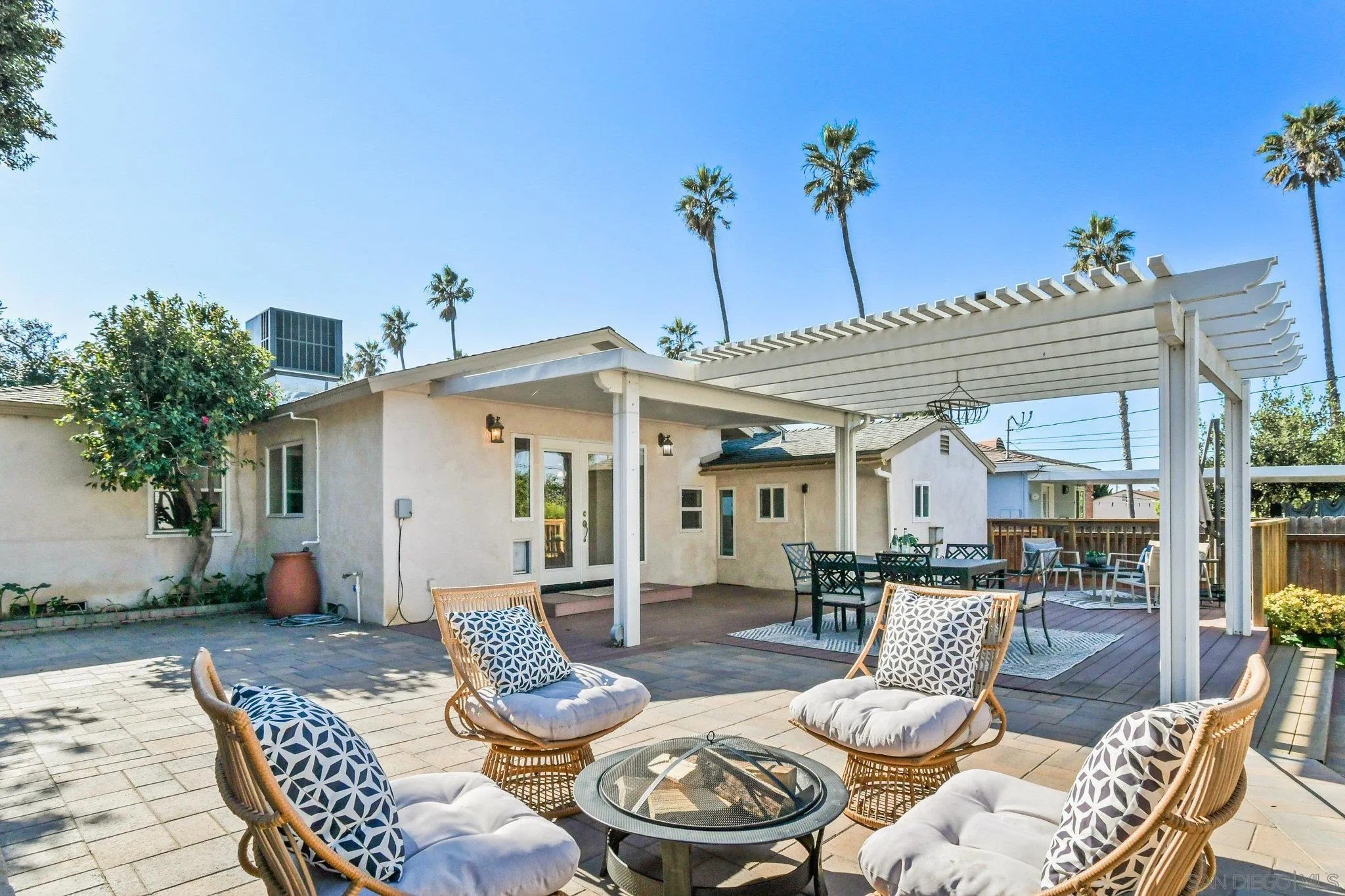 San Diego, California, 92107, United States, 3 Bedrooms Bedrooms, ,2 BathroomsBathrooms,Residential,For Sale,1988233