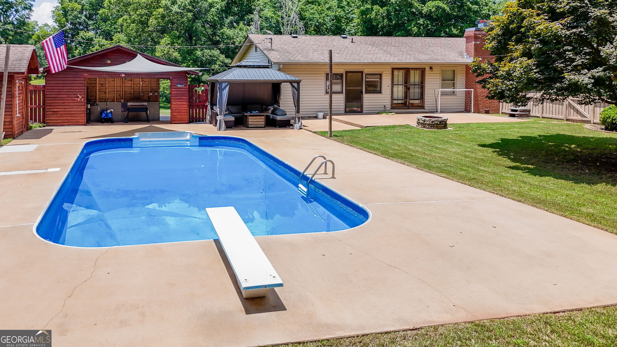 Thomaston, Georgia, 30286, United States, 4 Bedrooms Bedrooms, ,3 BathroomsBathrooms,Residential,For Sale,1952016