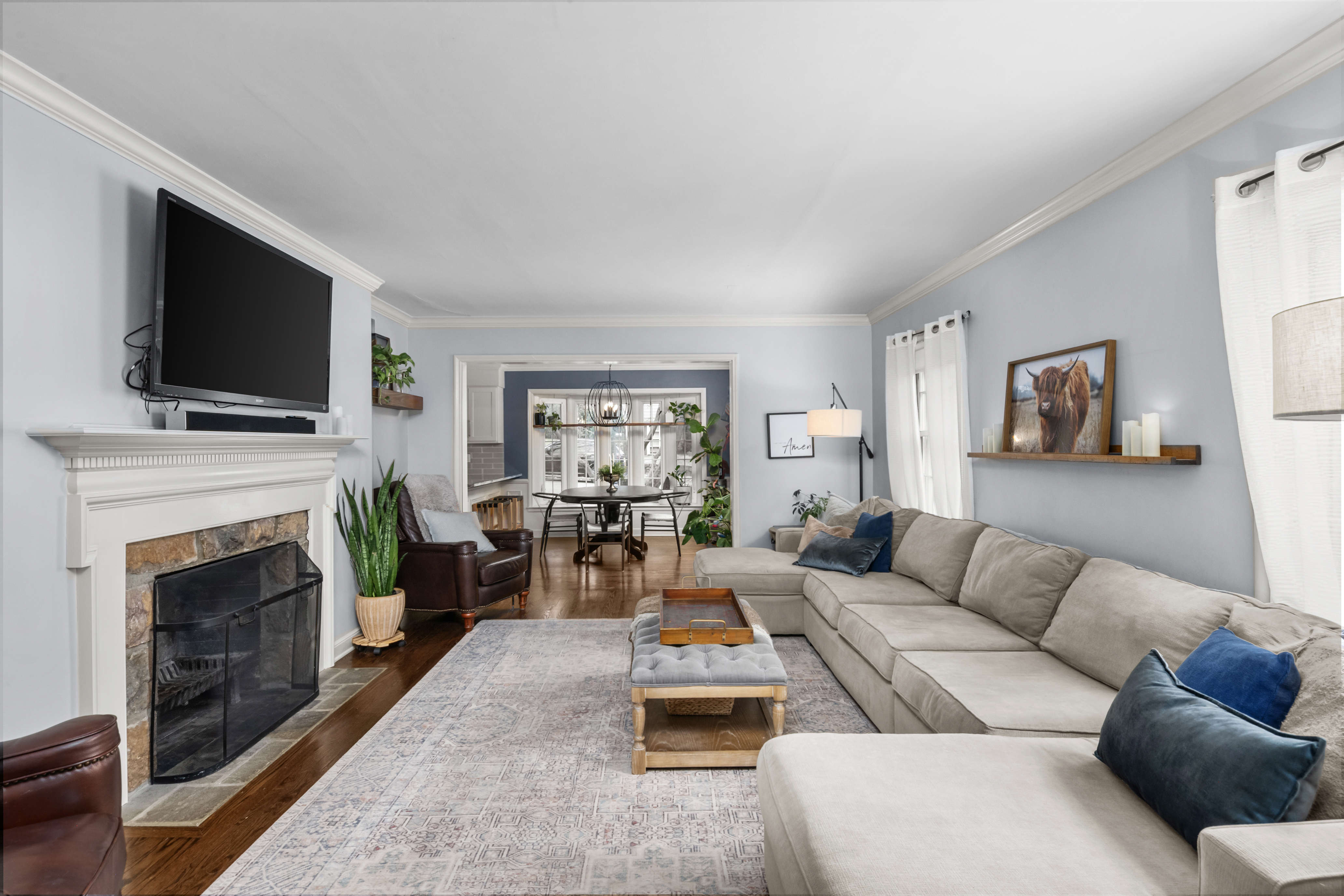 Wyomissing, Pennsylvania, 19610, United States, 4 Bedrooms Bedrooms, ,3 BathroomsBathrooms,Residential,For Sale,1938132