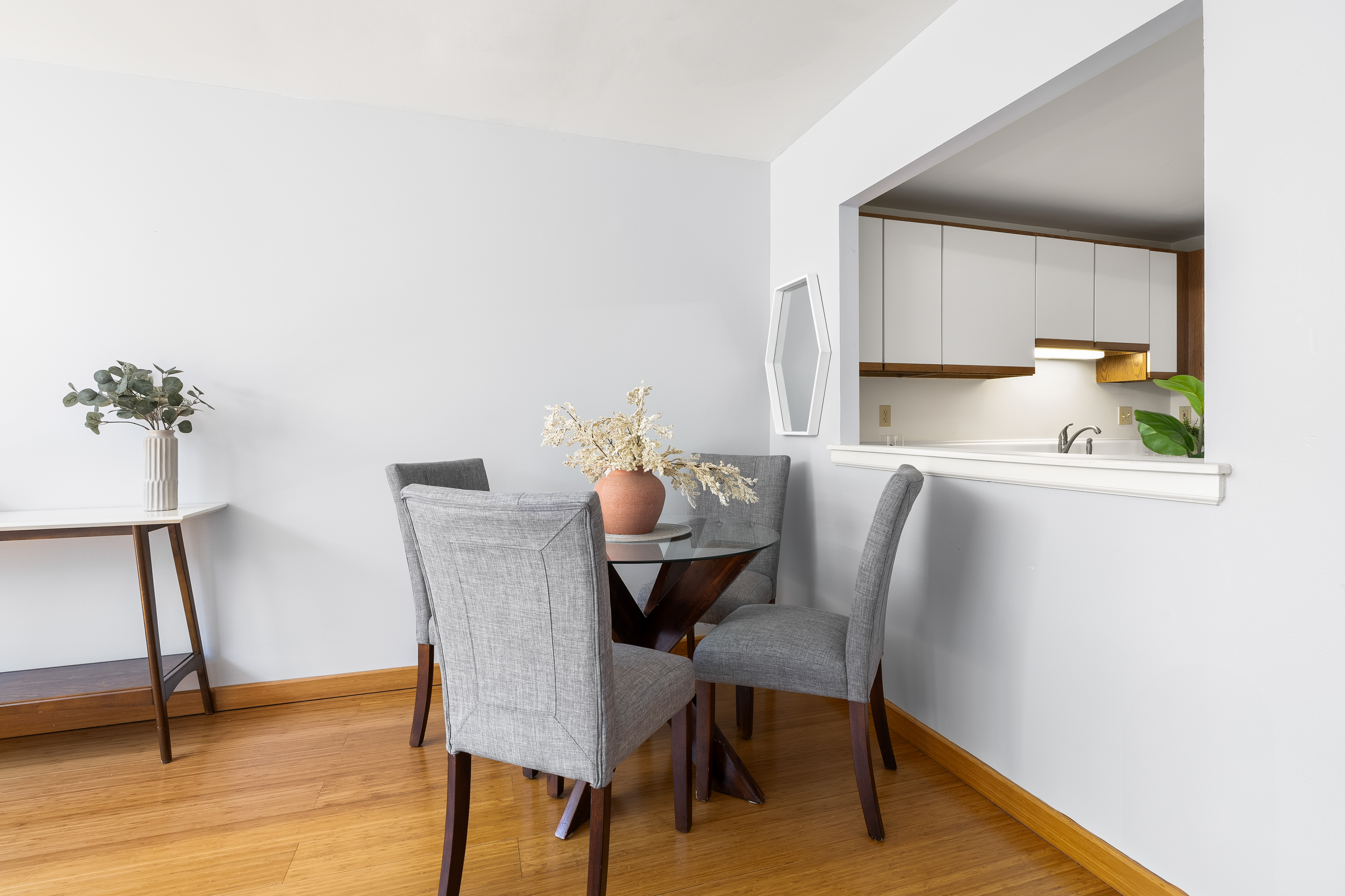  1 Watermill Place, Unit 516, Arlington, MA, 02476 - 物件實景