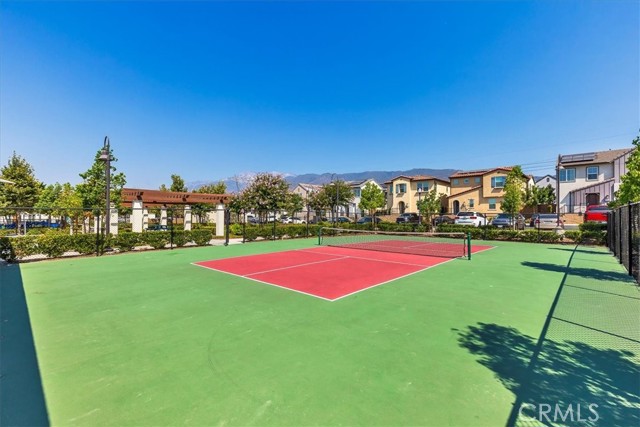 Fontana, California, 92336, United States, 3 Bedrooms Bedrooms, ,2 BathroomsBathrooms,Residential,For Sale,1931875