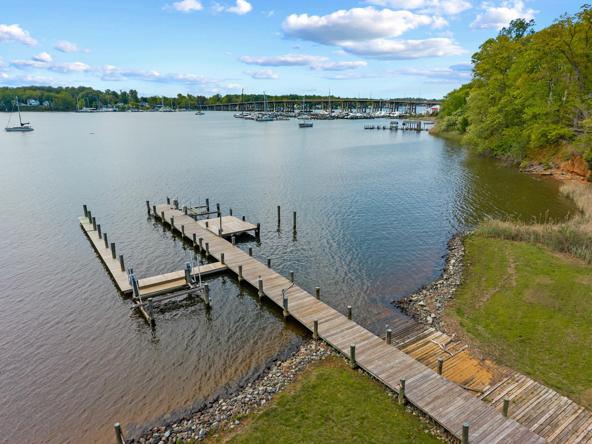  31 Shadow Point Court, Edgewater, MD, 21037 - 物件實景