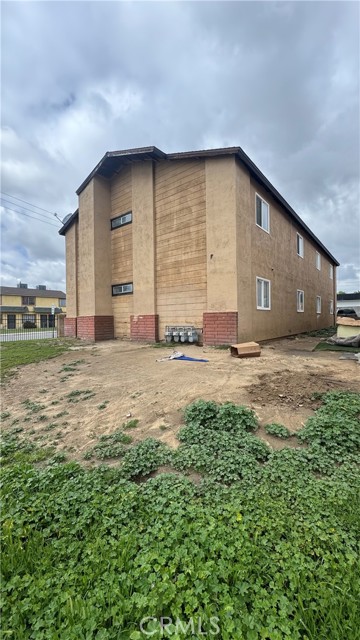 Bakersfield, California, 93534, United States, 8 Bedrooms Bedrooms, ,Residential,For Sale,1981314