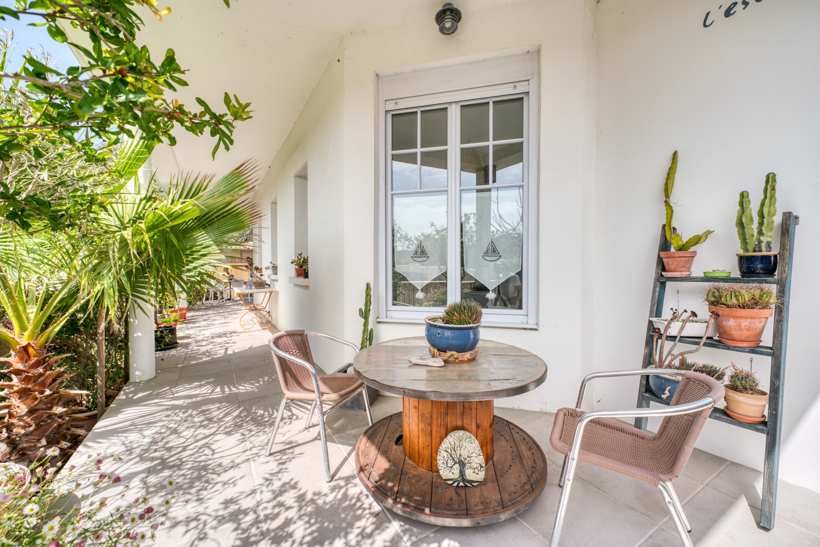  Charming 4-Bedroom House at the Foot of Domino Beaches - 物件實景