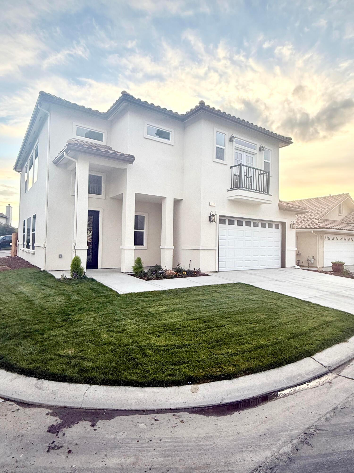 Lemoore, California, 93245, United States, 3 Bedrooms Bedrooms, ,3 BathroomsBathrooms,Residential,For Sale,2008623