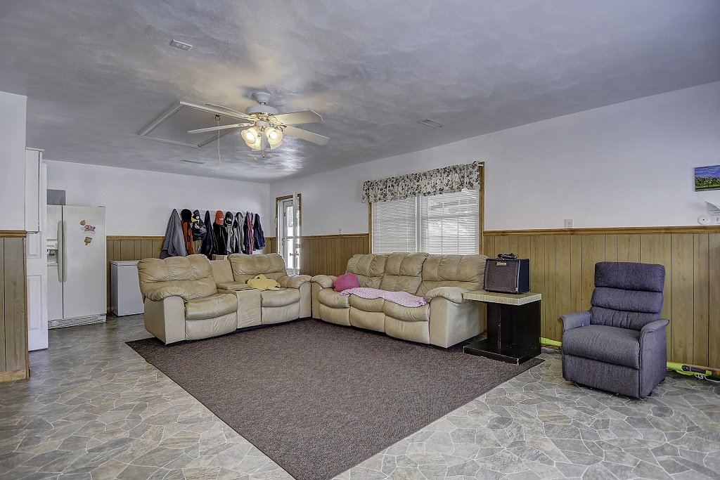 Norfolk, Virginia, 23502, United States, 4 Bedrooms Bedrooms, ,4 BathroomsBathrooms,Residential,For Sale,1974542