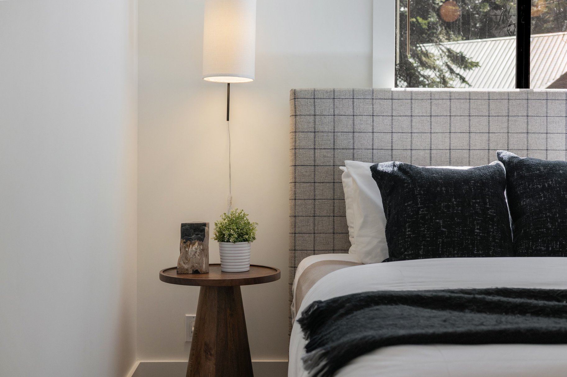  Beautifully Renovated Home With Room to Entertain - 物件實景