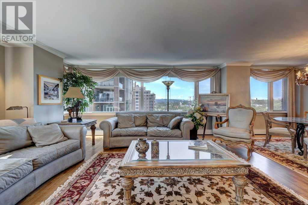 CALGARY, Alberta, T2P 3R8, CA, 2 Bedrooms Bedrooms, ,2 BathroomsBathrooms,Residential,For Sale,1908655