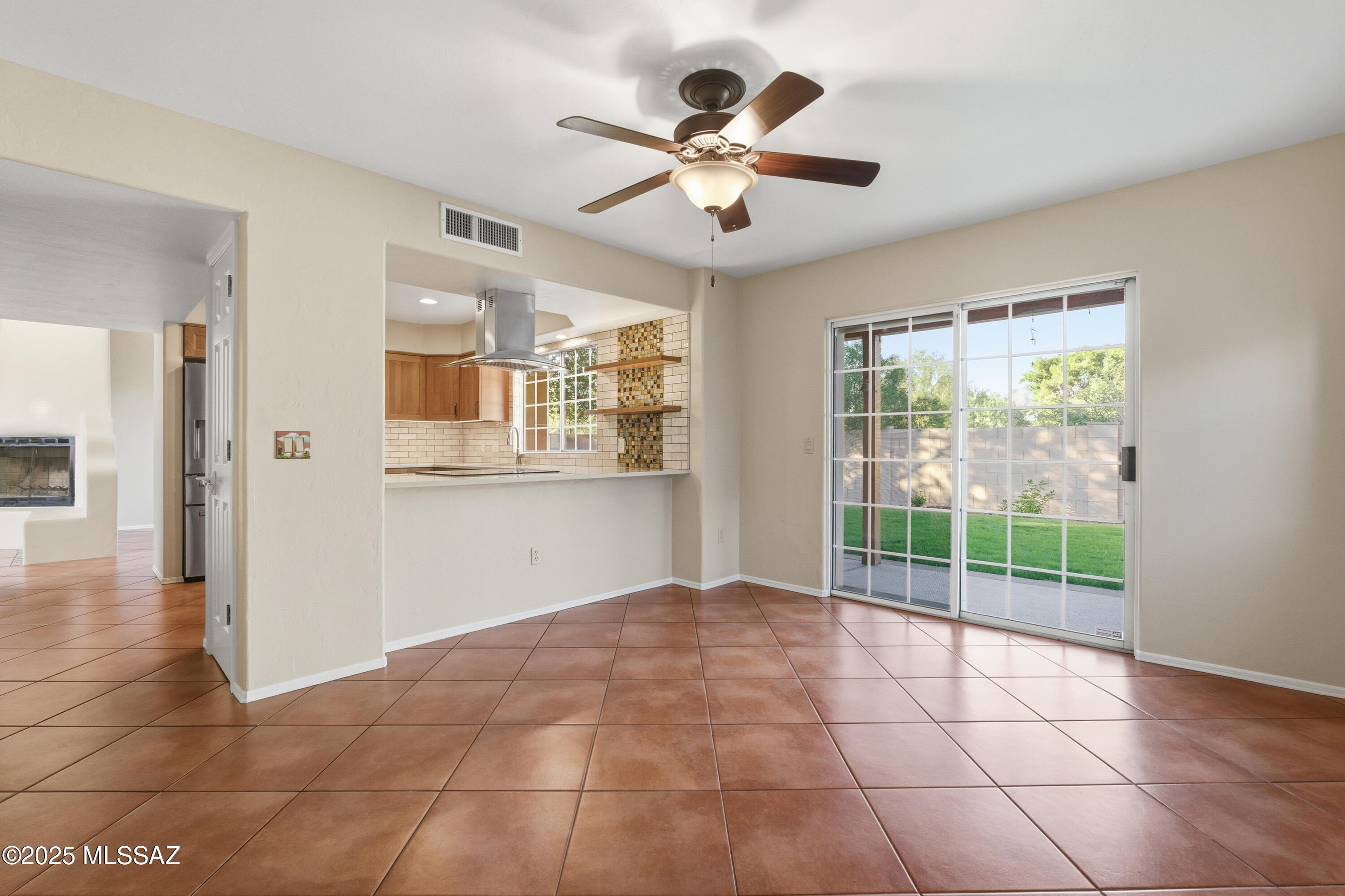 Tucson, Arizona, 85712, United States, 4 Bedrooms Bedrooms, ,3 BathroomsBathrooms,Residential,For Sale,1989179