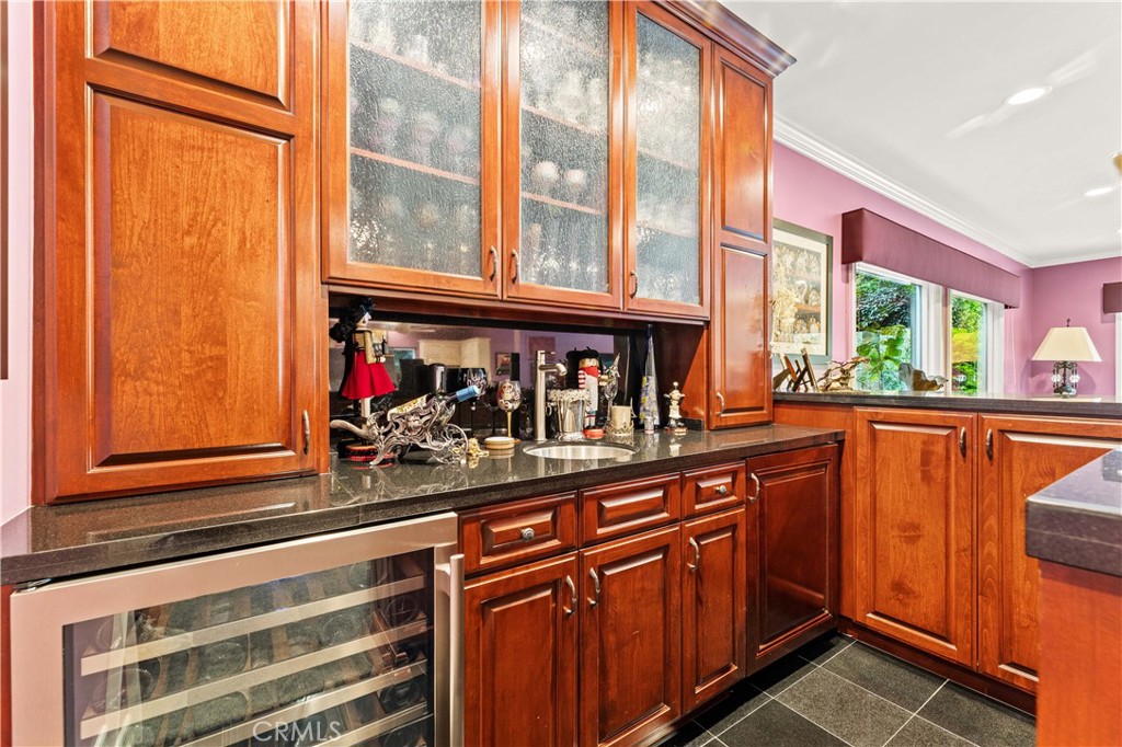 Encino, California, 91436, United States, 6 Bedrooms Bedrooms, ,7 BathroomsBathrooms,Residential,For Sale,1974550