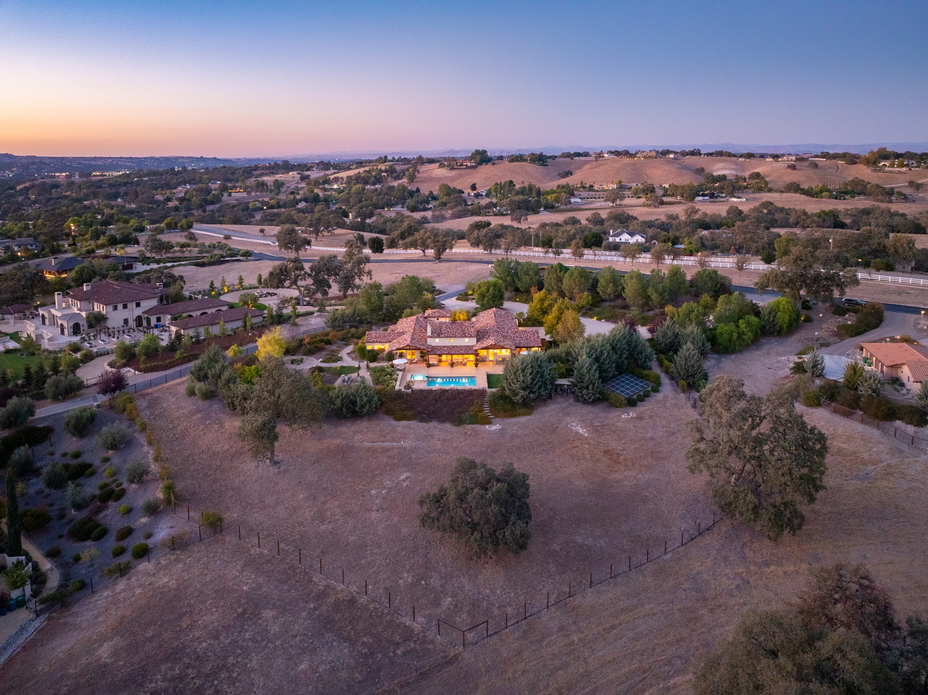  2325 Warm Springs Lane - 物件實景