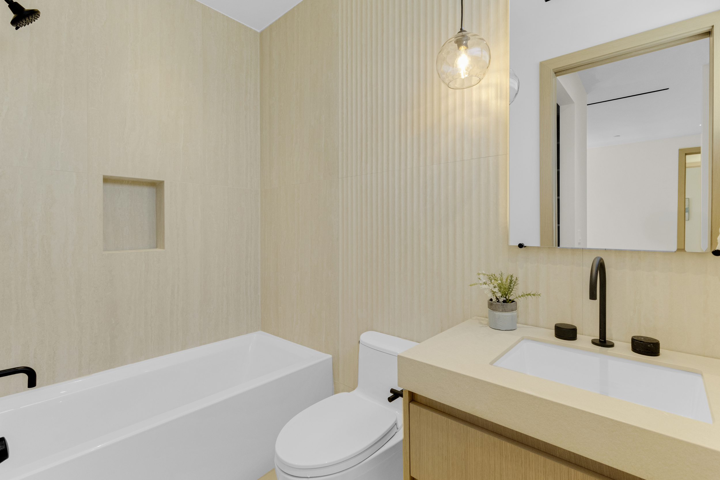  3542 Butler Avenue - 物件實景