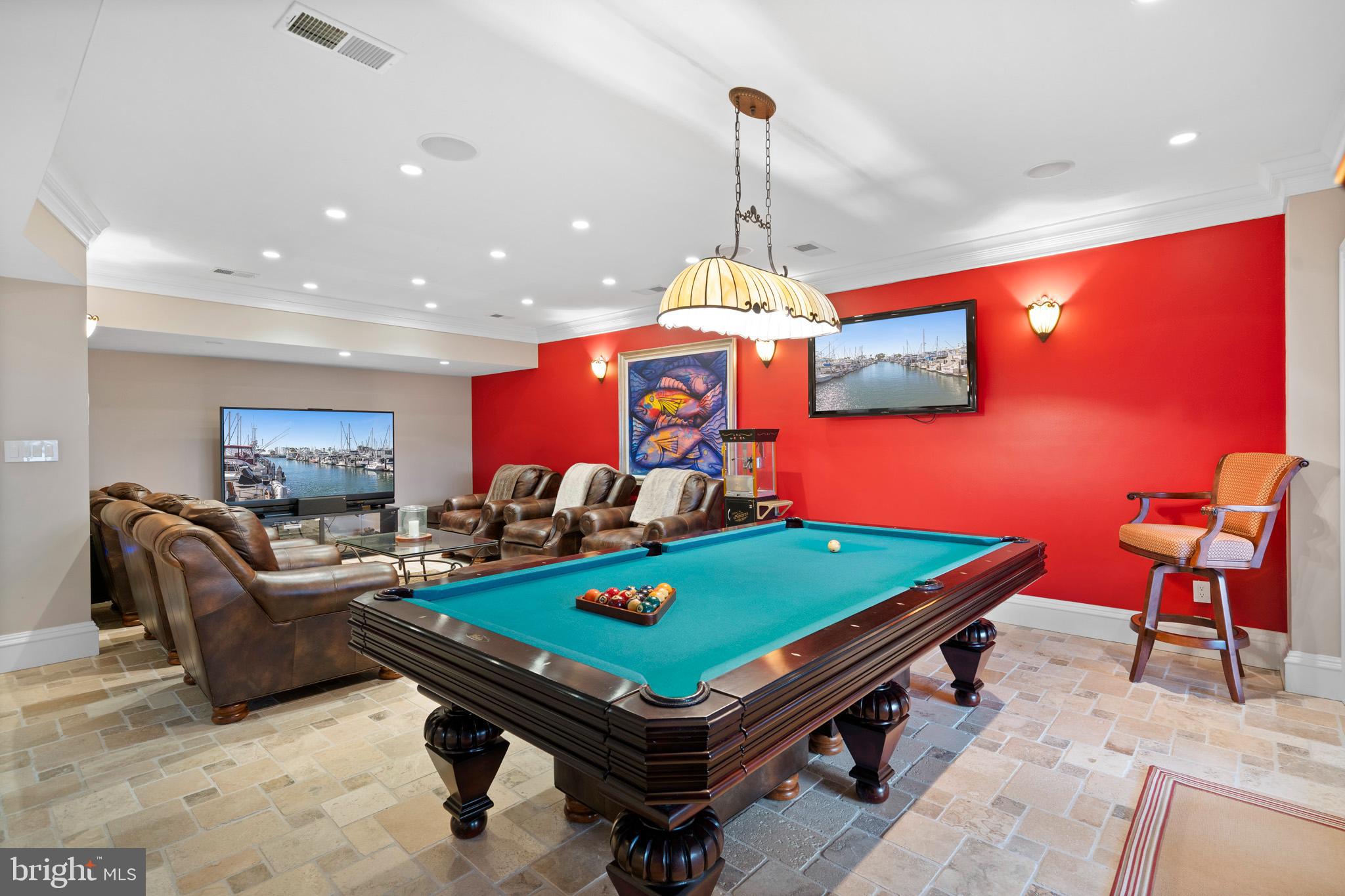 Lusby, Maryland, 20657, United States, 4 Bedrooms Bedrooms, ,6 BathroomsBathrooms,Residential,For Sale,1990435