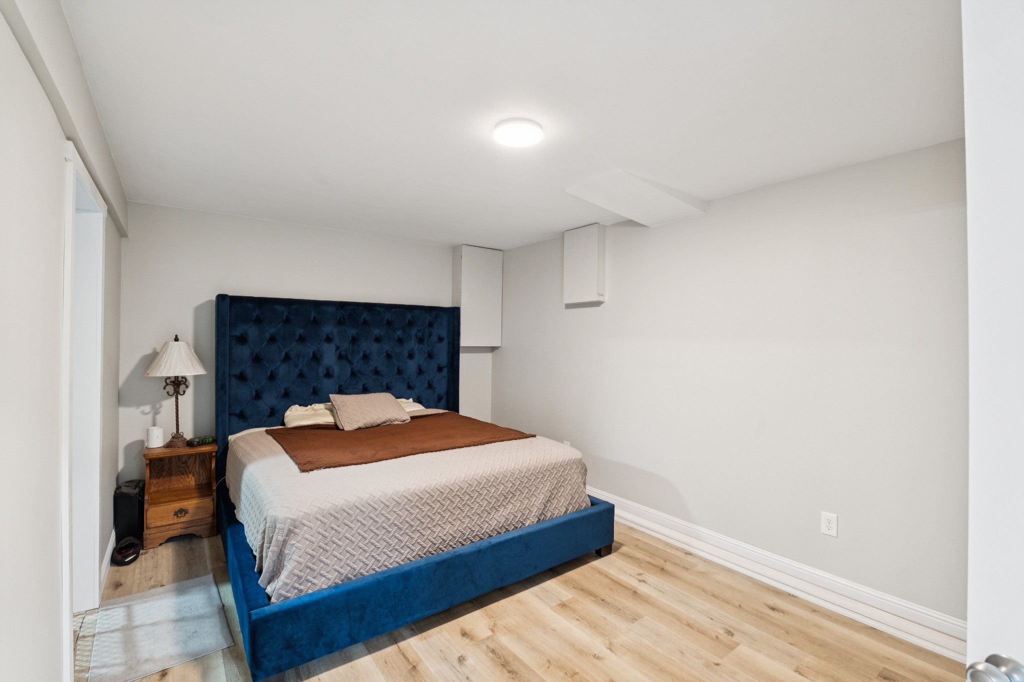 Nashville, Tennessee, 37217, United States, 3 Bedrooms Bedrooms, ,2 BathroomsBathrooms,Residential,For Sale,1913625