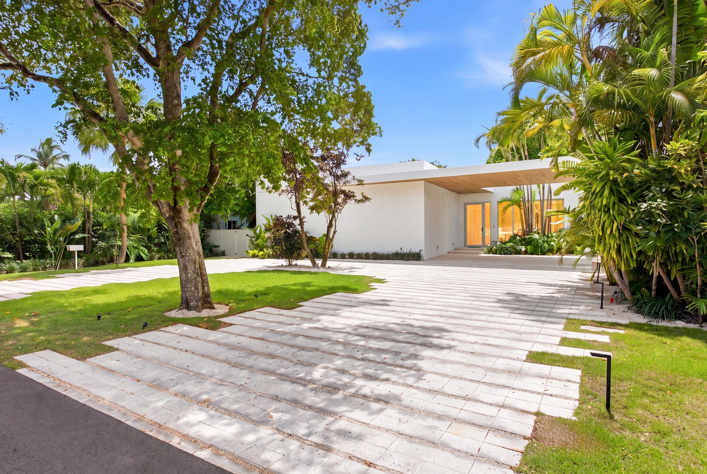  188 Cherokee St, Miami Springs, FL, 33166 - 物件實景