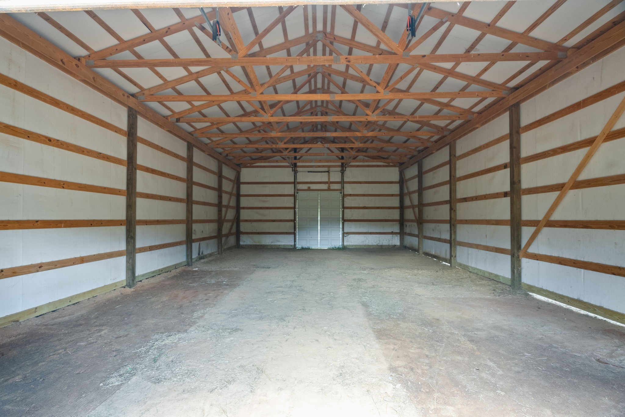 Cedar Hill, Tennessee, 37032, United States, 3 Bedrooms Bedrooms, ,2 BathroomsBathrooms,Residential,For Sale,1981088