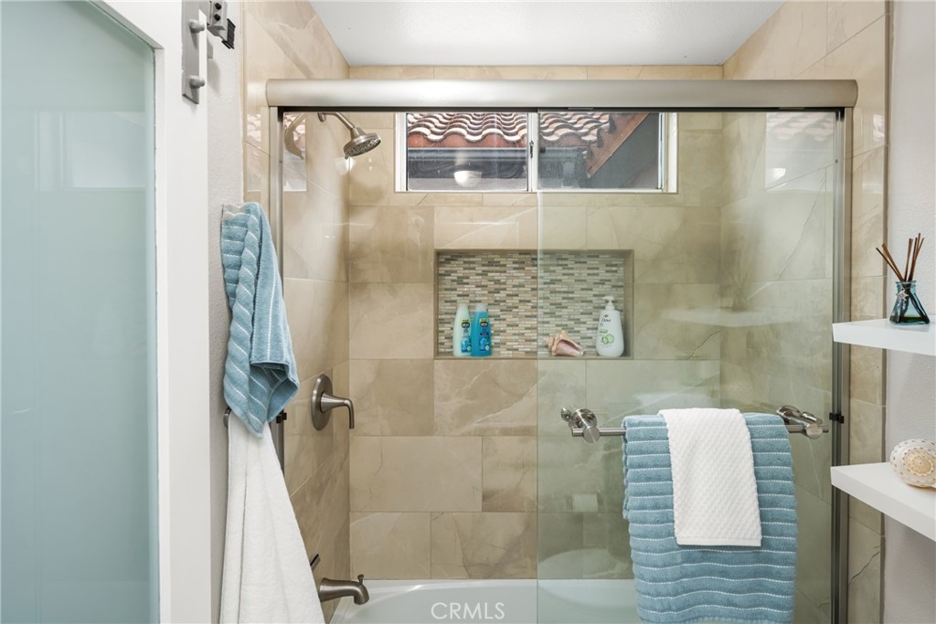Rancho Santa Margarita, California, 92688, United States, 2 Bedrooms Bedrooms, ,1 BathroomBathrooms,Residential,For Sale,1819932