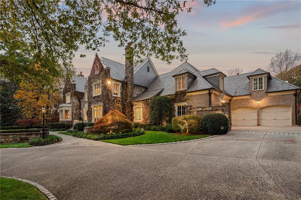 Atlanta, Georgia, 30327, United States, 6 Bedrooms Bedrooms, ,9 BathroomsBathrooms,Residential,For Sale,1686481