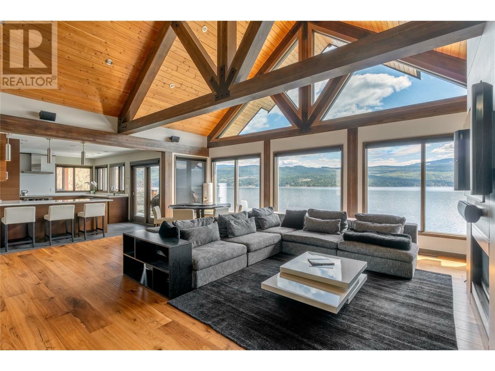 ANGLEMONT, British Columbia, V0E 1M8, CA, 5 Bedrooms Bedrooms, ,4 BathroomsBathrooms,Residential,For Sale,1838745