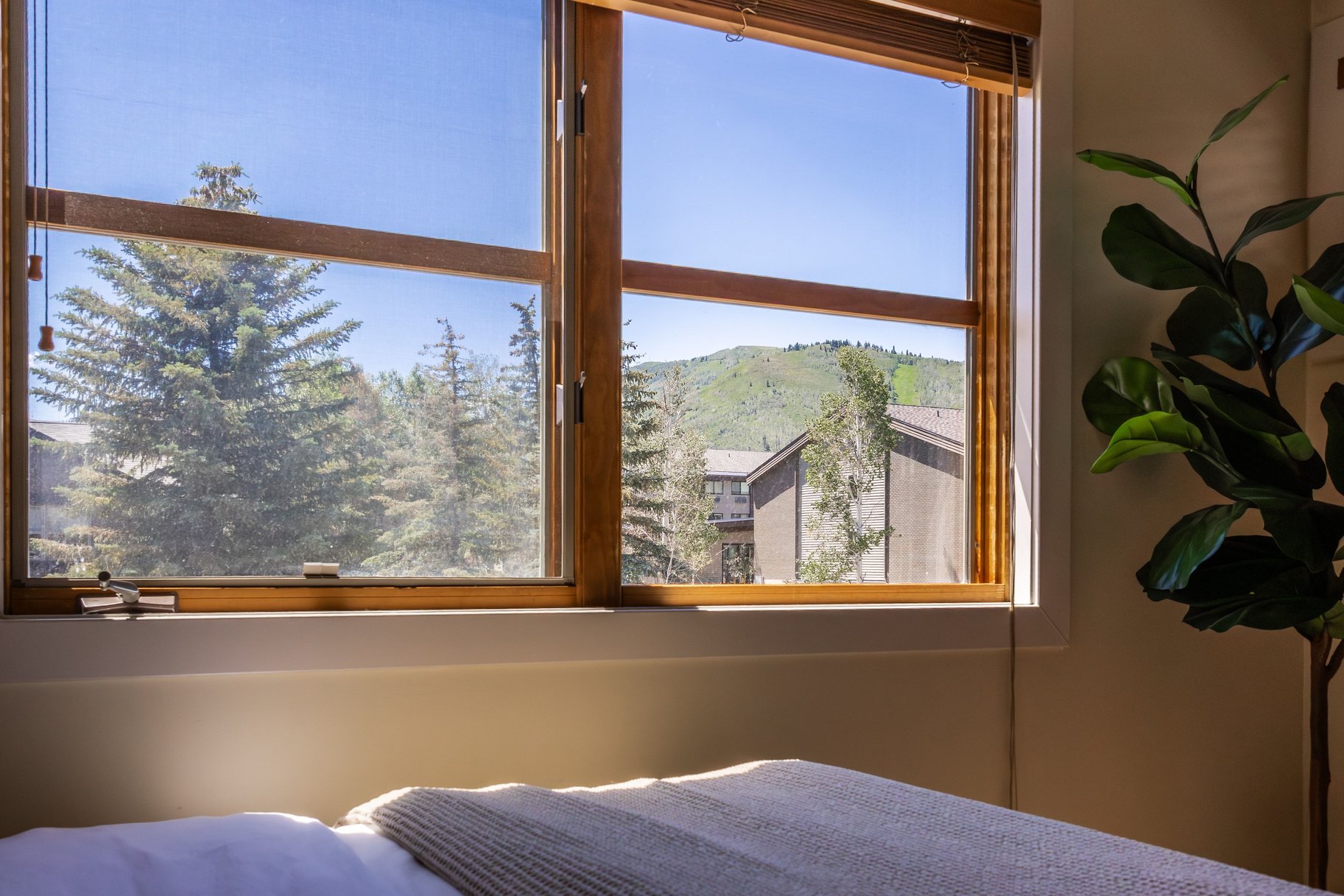  Updated Park City Townhome Walkable and Bikeable to Everything in Town - 物件實景