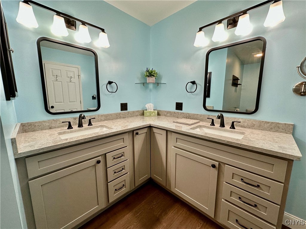Oswego, New York, 13126, United States, 4 Bedrooms Bedrooms, ,3 BathroomsBathrooms,Residential,For Sale,1899451
