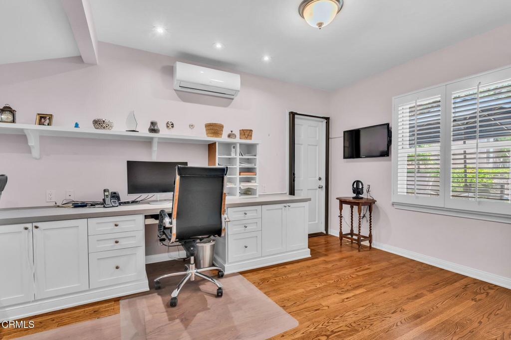 Altadena, California, 91001, United States, 3 Bedrooms Bedrooms, ,3 BathroomsBathrooms,Residential,For Sale,1903574