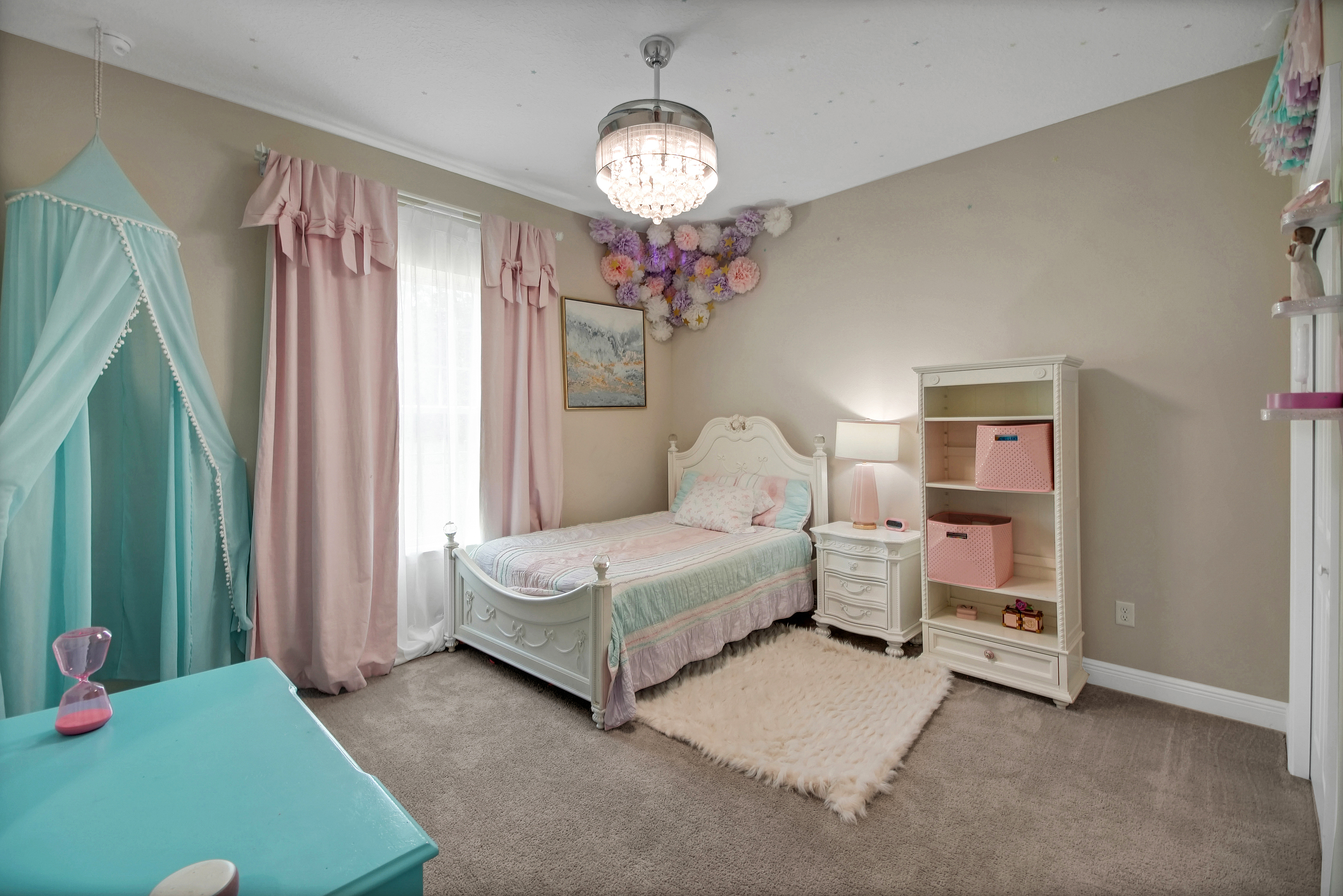 Oxford, Florida, 34484, United States, 4 Bedrooms Bedrooms, ,3 BathroomsBathrooms,Residential,For Sale,1983578