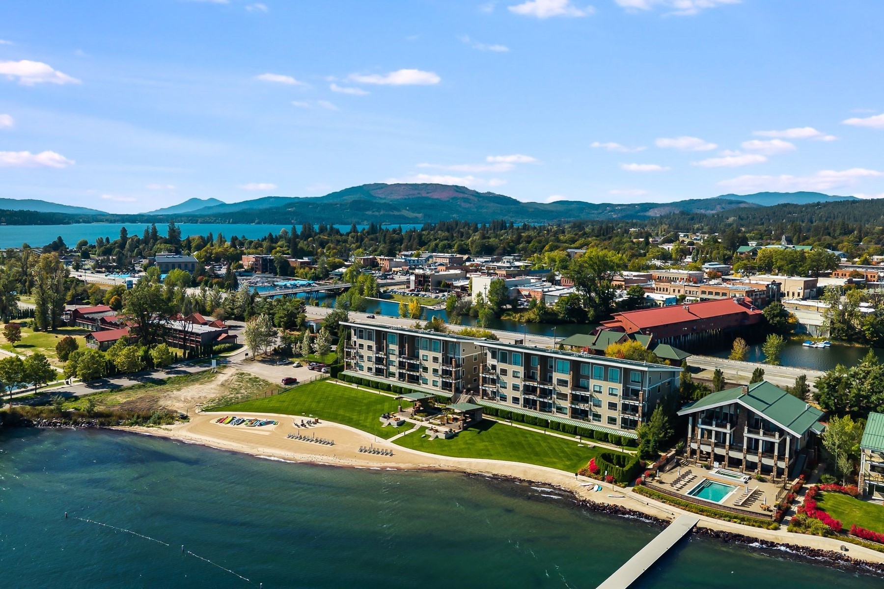  Corner Condo at Seasons at Sandpoint - 物件實景